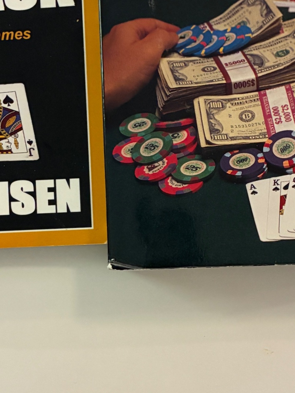 BLACKJACK AND TEXAS HOLD 'EM BOOKS